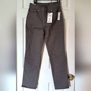 Gloria Vanderbilt NWT Amanda 5-Pocket Slimming Jeans - 6 Short